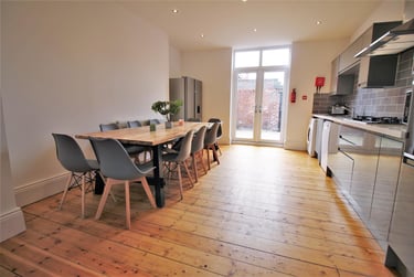 8 bed house, Osborne Road, Jesmond, Newcastle, NE23JT - Image 1